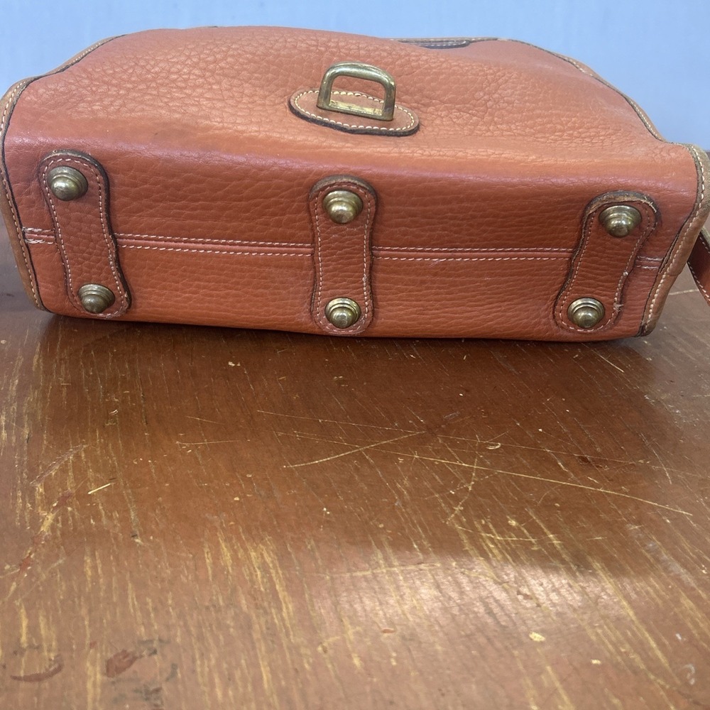 Vintage Dooney Bourke Essex All Weather Saddle Leather Crossbody Bag Purse - Picture 16 of 16